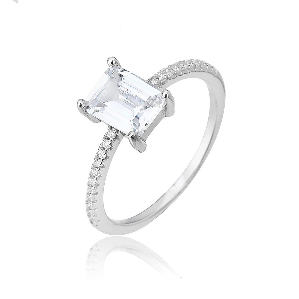 טבעת כסף יוקרתית אמרלד משובצת זרקונים