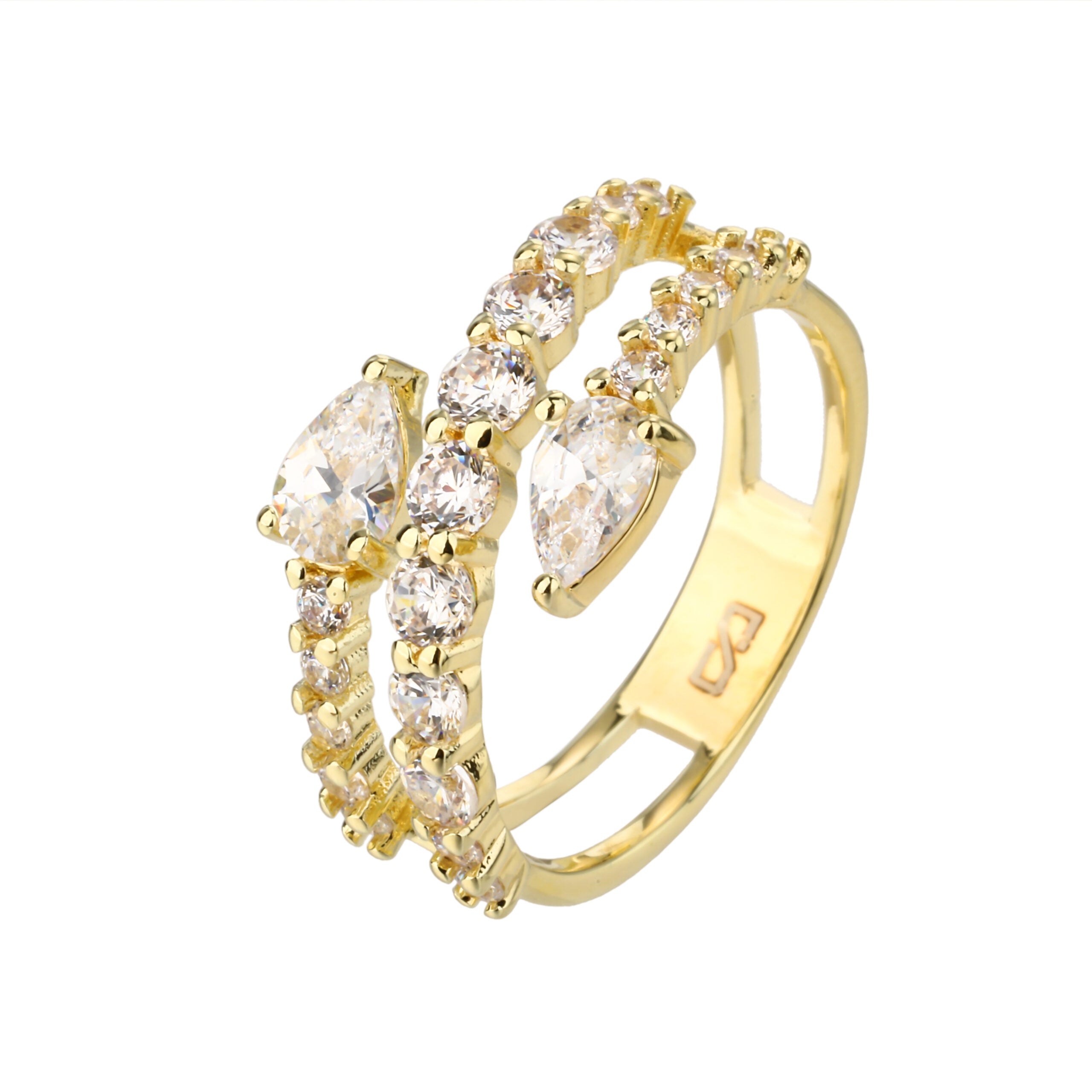 טבעת בציפוי זהב מפוארת משובצת זרקונים